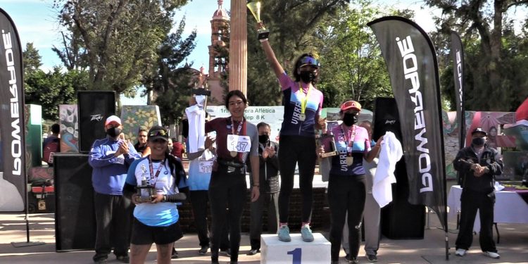 PRIMERA CARRERA ATLÉTICA DE CONALEP VILLA DE REYES, TODO UN ÉXITO