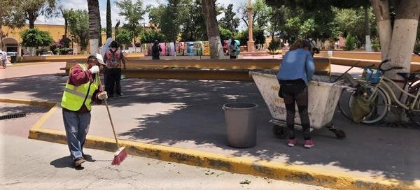 “VILLA DE REYES LIMPIO”, PROGRAMA QUE MANTIENE AL MUNICIPIO EN ÓPTIMAS CONDICIONES.