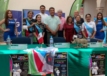 EN APOYO A NIÑAS Y NIÑOS, PARQUE TANGAMANGA SEDE DE CARRERA NEÓN 2023