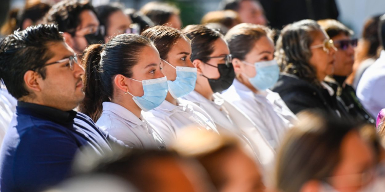 RICARDO GALLARDO BRINDA APOYO EN LA INVESTIGACIÓN Y DESARROLLO DE LA MEDICINA.