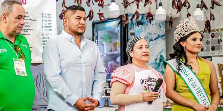 ISMAEL HERNÁNDEZ PARTICIPÓ EN LA INAUGURACIÓN DEL PABELLÓN GASTRONÓMICO Y ARTESANAL DE LA FENAPO