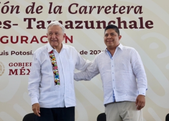 AMLO, CLAUDIA SHEINBAUM Y GALLARDO INAUGURAN SUPERCARRETERA VALLES-TAMAZUNCHALE