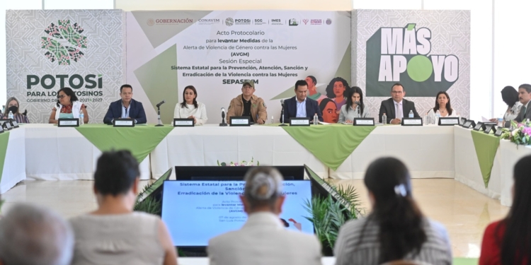 FORTALECE EL EJECUTIVO ESTATAL ACCIONES CONTRA LA VIOLENCIA DE GÉNERO EN MATEHUALA