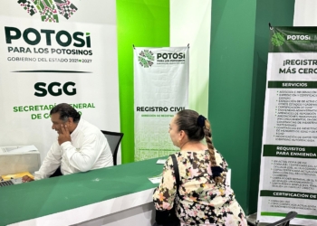 REGISTRO CIVIL BRINDA APOYO CON TRÁMITES EN LA FENAPO