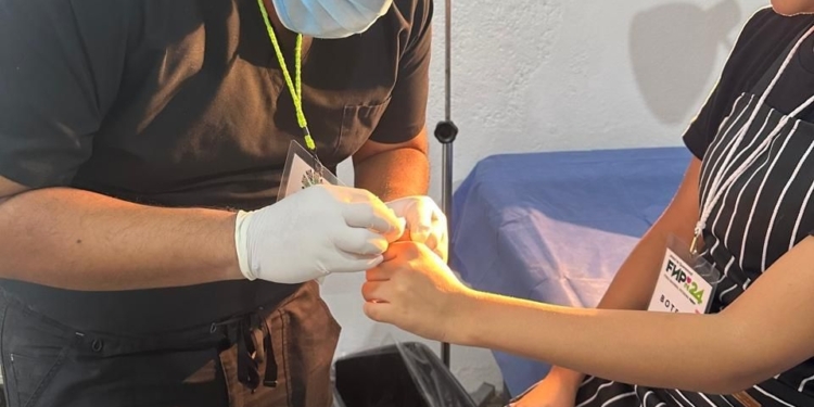 CERCA DE 300 PERSONAS RECIBIERON APOYO MÉDICO EN LA FENAPO 2024
