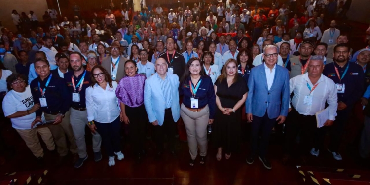 MAS DE 400 GUÍAS DE TURISMO IBEROAMERICANOS SE REÚNEN EN SAN LUIS CAPITAL