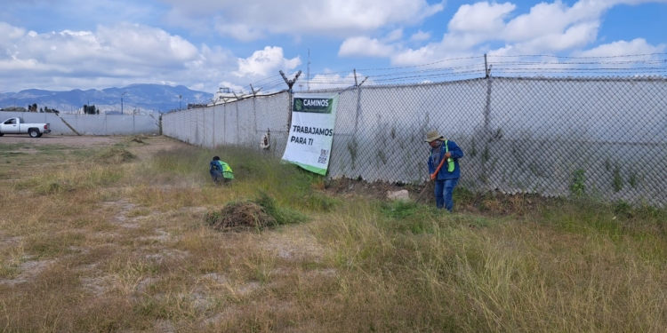 GOBIERNO ESTATAL REALIZA ACCIONES DE LIMPIEZA AL EXTERIOR DEL PENAL DE LA PILA