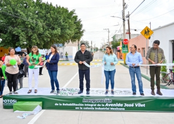 RICARDO GALLARDO ENTREGA RECONSTRUCCIÓN DE AVENIDA JOSÉ VILET