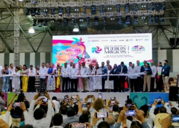 SLP PROYECTA SUS ATRACTIVOS EN TIANGUIS DE PUEBLOS MÁGICOS EN VERACRUZ