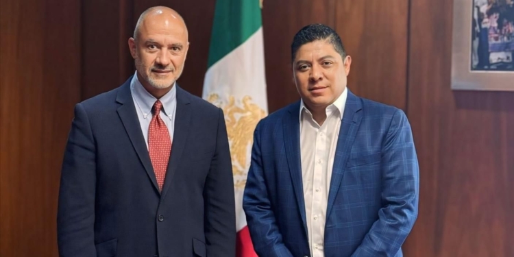 RICARDO GALLARDO PRESENTA PROYECTOS AL PRÓXIMO TITULAR DE LA SICT