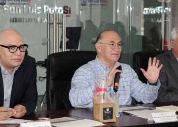 ANTE COMISIÓN DE ENTREGA-RECEPCIÓN, GALINDO SE COMPROMETE A MANTENER VISIÓN CONJUNTA CON EL CABILDO