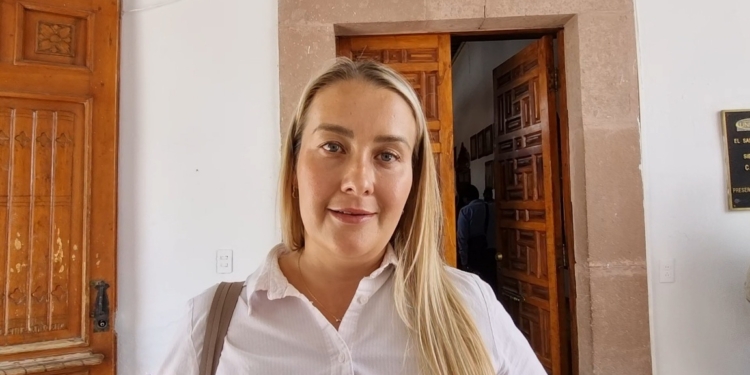 PRÓXIMO CABILDO, TRATARÁ DE NO CAER EN VICIOS DE REGIDORES ANTERIORES, ASEGURA ABIGAIL HERNÁNDEZ