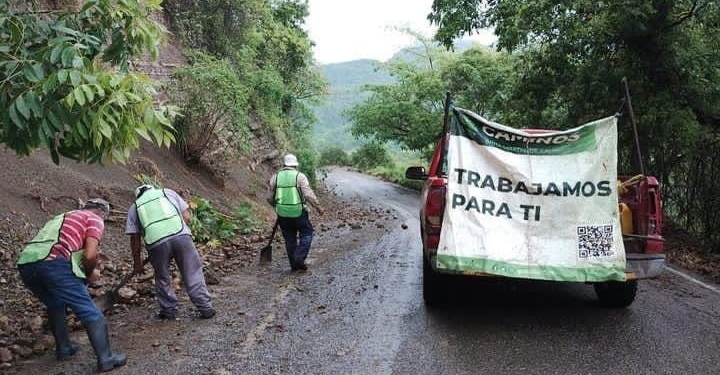 TRAS LLUVIAS, LIBERA GOBIERNO ESTATAL CAMINOS DE LA HUASTECA