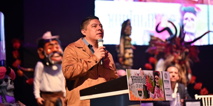 EJECUTIVO ESTATAL ARRANCA OPERATIVO POR EL DÍA DE MUERTOS Y XANTOLO