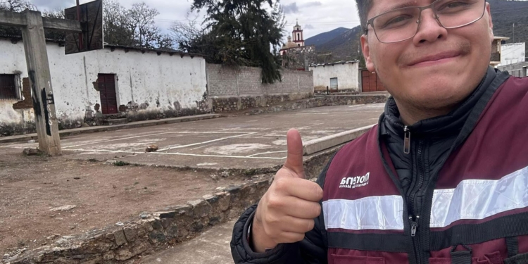 EN SANTA MARÍA DEL RÍO PIDEN A PRESIDENTA Y A SU HIJO NO METER MANO EN LA ENTREGA DE APOYOS FEDERALES