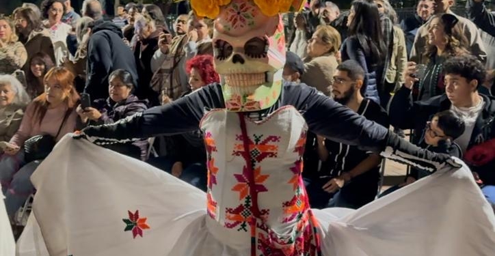 XANTOLO FORTALECE LAZOS CON RADICADOS EN CHICAGO