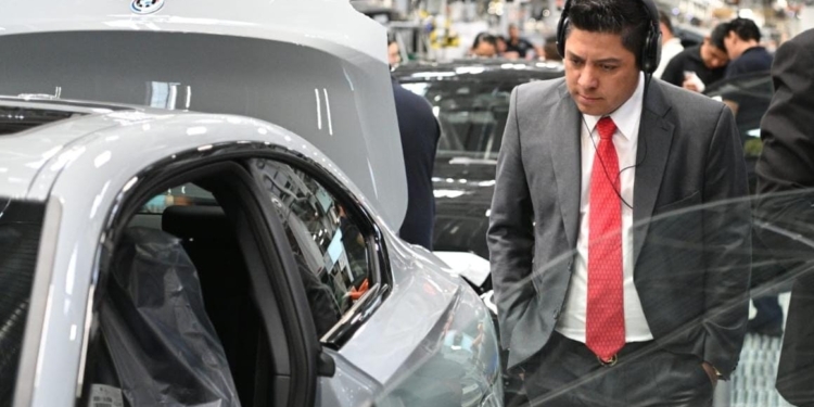 CON RICARDO GALLARDO LA ECONOMÍA POTOSINA SE MANTIENE EN CONSTANTE ASCENSO