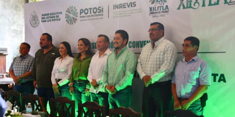 EL ESTADO PROMUEVE REGULARIZACIÓN PARA LA TENENCIA DE LA TIERRA EN LA HUASTECA