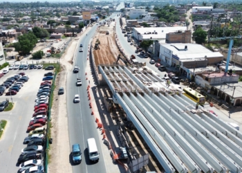 CONTINÚA MONTAJE DE TRABES EN PROYECTO DE PUENTE CORONEL ROMERO