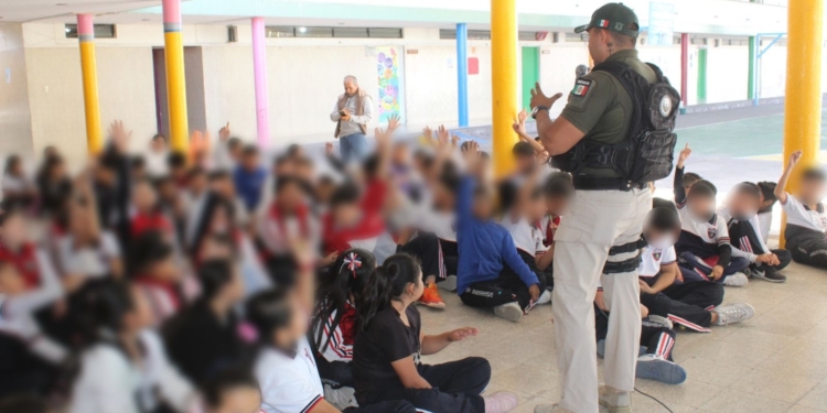 ACCIONES DE LA GUARDIA CIVIL ESTATAL COADYUVAN A PREVENIR EL ACOSO ESCOLAR