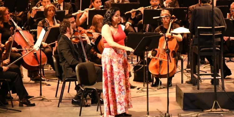 MAJESTUOSO CONCIERTO SINFÓNICO CELEBRA 130 AÑOS DEL TEATRO DE LA PAZ