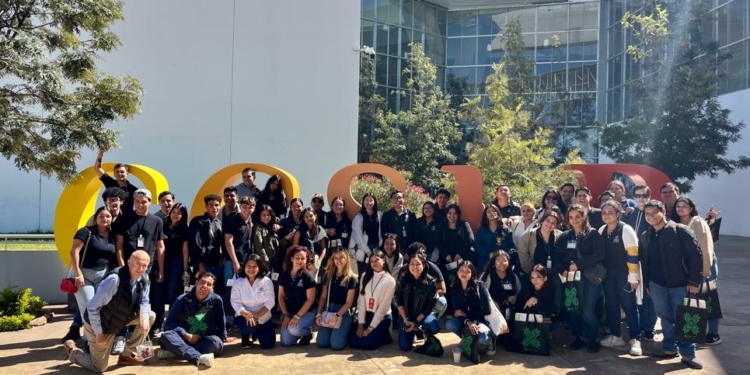 COMPARTE SLP EXPERIENCIAS EXITOSAS DE TURISMO A ESTUDIANTES DE COLIMA