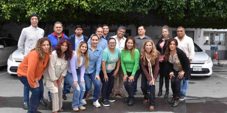 EJECUTIVO ESTATAL MANTIENE EN CONSTANTE FORMACIÓN A LAS Y LOS FUNCIONARIOS