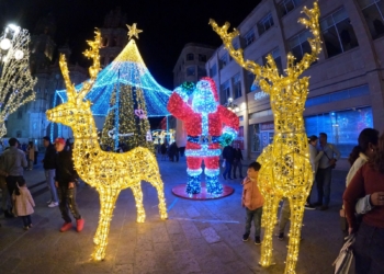 Miles de personas han disfrutado las atracciones navideñas que ofrece el Gobierno de la Capital