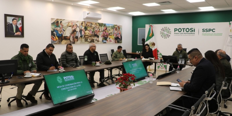Mesa de Coordinación para la Construcción de la Paz Social Con la presencia de los 59 presidentes Municipales y DGSPM