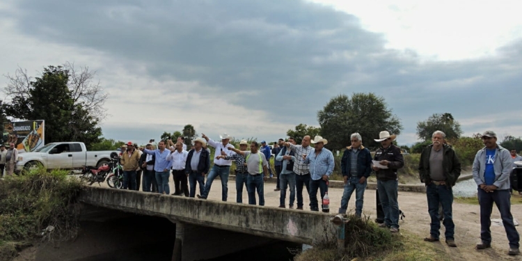 GOBIERNO DEL ESTADO Y PRODUCTORES MEJORAN DOS DISTRITOS DE RIEGO