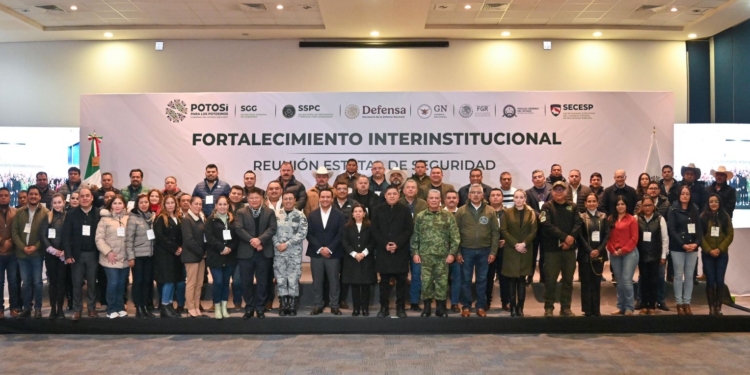 ENCABEZA RICARDO GALLARDO CARDONA REUNIÓN DE SEGURIDAD CON AYUNTAMIENTOS