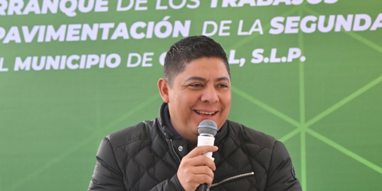 RICARDO GALLARDO DETONARÁ CON MÁS OBRAS, MEJOR MOVILIDAD EN EL ALTIPLANO