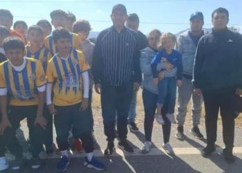 *FGESLP REPORTA LA UBICACIÓN DE JOVENES, QUIENES VIAJABAN SOBRE LA CARRETERA FEDERAL 49*
