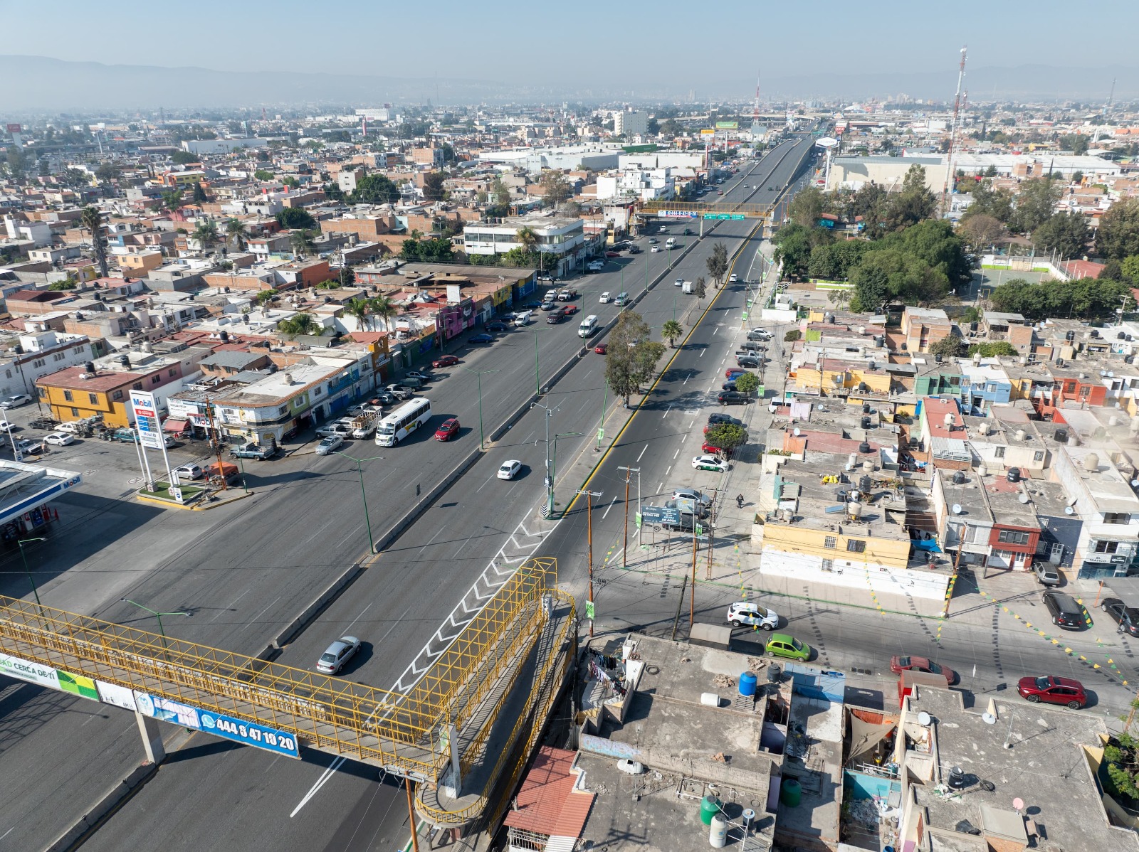 RICARDO GALLARDO RESCATA LATERAL DEL BULEVAR VALLE DE LOS FANTASMAS