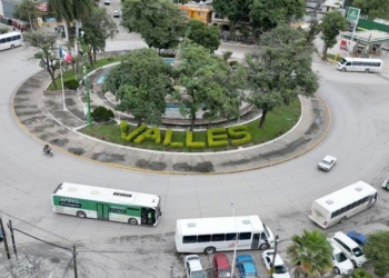 RICARDO GALLARDO DEFINE LAS NUEVAS RUTAS DE METRORED EN VALLES Y RIOVERDE