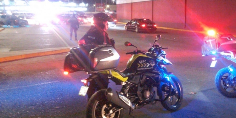SSPC de la Capital disuade a grupo de motociclistas por conducción temeraria en vía pública