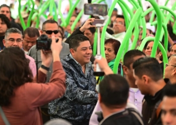 SOLEDENSES AGRADECEN A RICARDO GALLARDO POR NUEVAS VIALIDADES