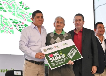 AVALAN PERSONAS BENEFICIARIAS APOYO DE RICARDO GALLARDO A TRANSPORTE GRATUITO