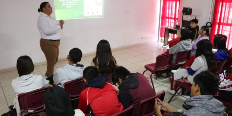 COORDINACIÓN ESPECIALIZADA EN JUSTICIA PARA ADOLESCENTES IMPARTE PLÁTICAS EN PLANTELES EDUCATIVOS