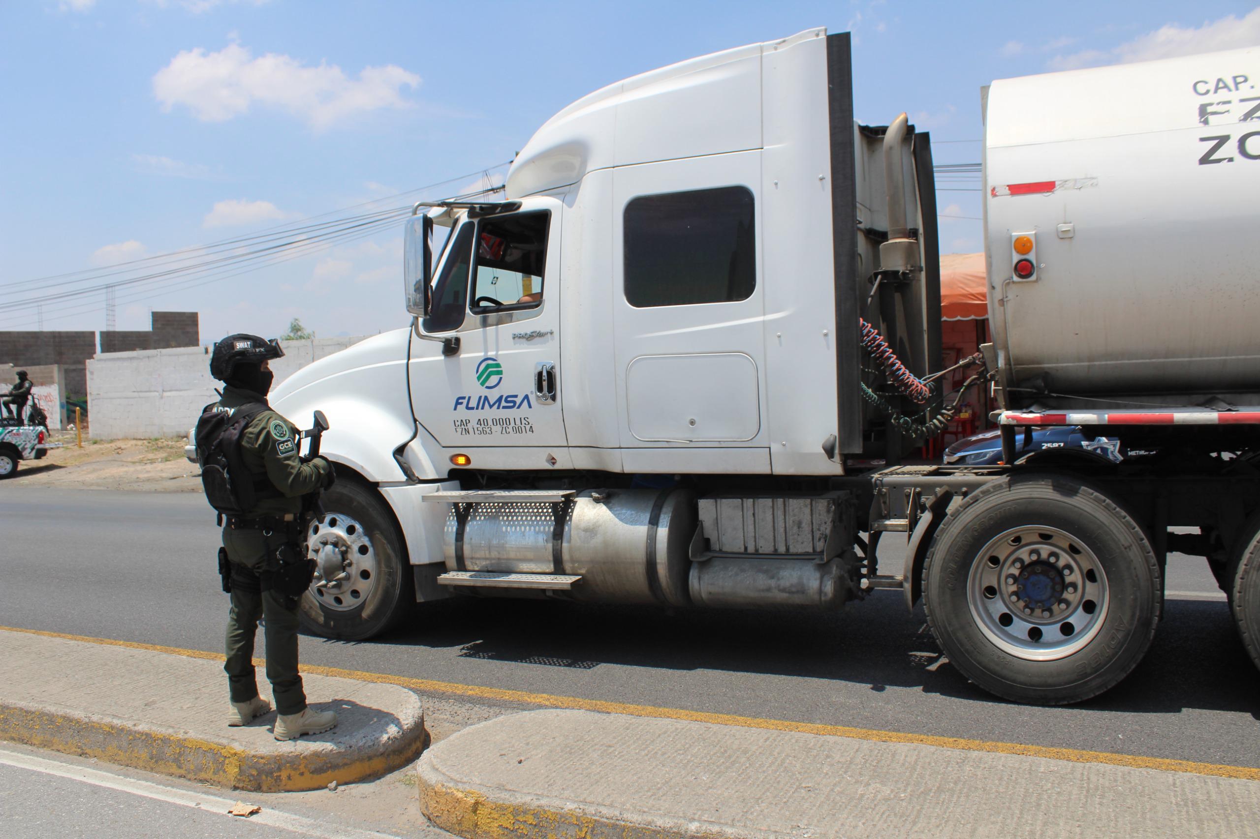 PUNTOS DE ATENCIÓN CIUDADANA DE LA GUARDIA CIVIL ESTATAL RECUPERA VEHÍCULOS ROBADOS Y DETIENE A PERSONAS CON NARCÓTICOS