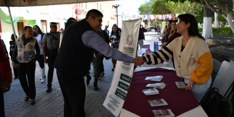 GOBIERNO ESTATAL ACERCA SERVICIOS DEL CEEAV A LA REGIÓN CENTRO