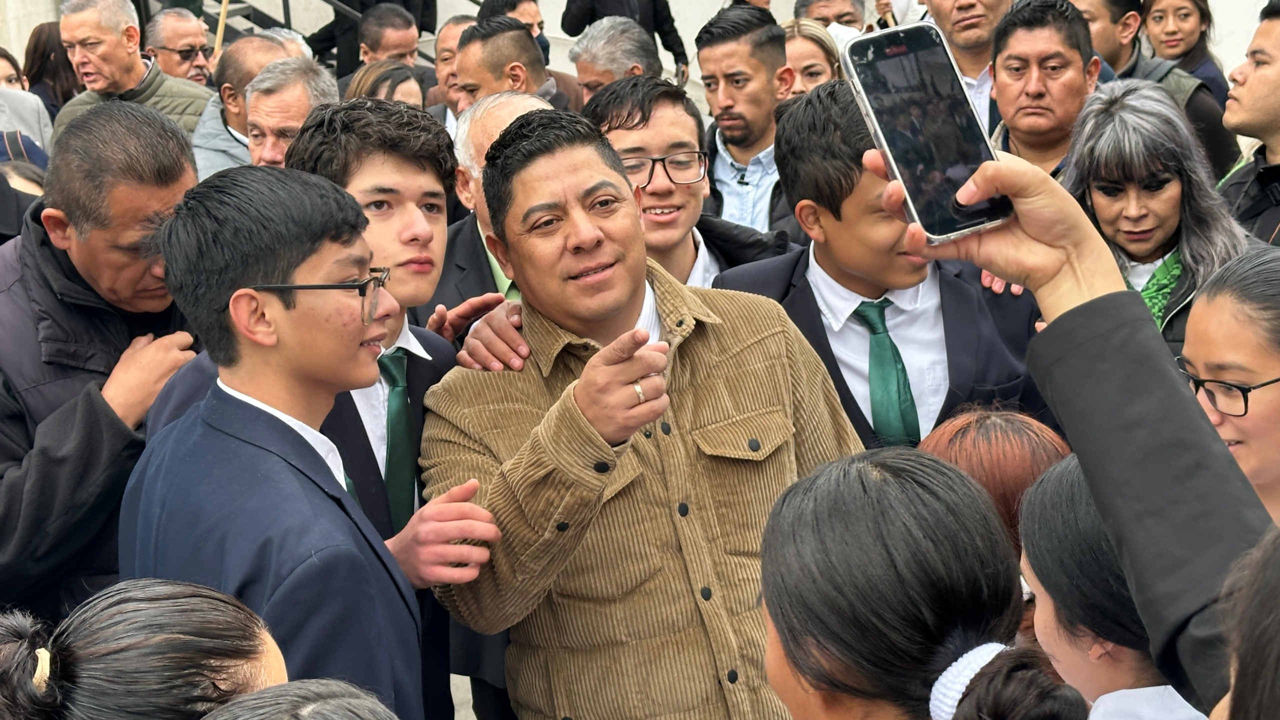ENCABEZA RICARDO GALLARDO JURAMENTO A LA BANDERA DE ALUMNAS Y ALUMNOS POTOSINOS