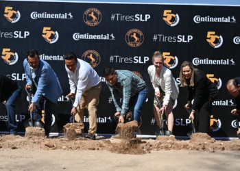 RICARDO GALLARDO ENCABEZA CEREMONIA DE AMPLIACIÓN DE CONTINENTAL TIRES EN SLP