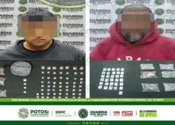 MÁS DE 100 DOSIS DE NARCÓTICOS SON ASEGURADAS POR LA GUARDIA CIVIL ESTATAL QUE DETUVO A DOS PRESUNTOS NARCOMENUDISTAS