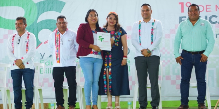 GOBIERNO ESTATAL CONMEMORA EL 56 ANIVERSARIO DE EDUCACIÓN INDÍGENA