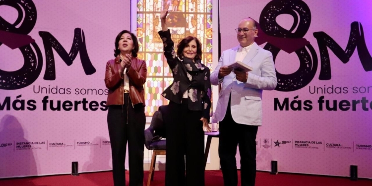 Ángeles Mastretta, la sensibilidad literaria en el arranque de la conmemoración del 8M
