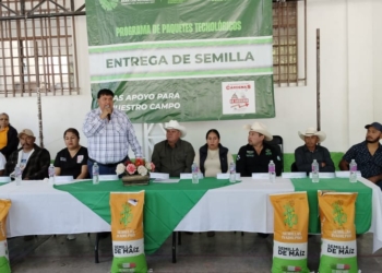 ENTREGA GOBIERNO DEL ESTADO MÁS APOYO AL SECTOR AGRÍCOLA DE LA REGIÓN MEDIA