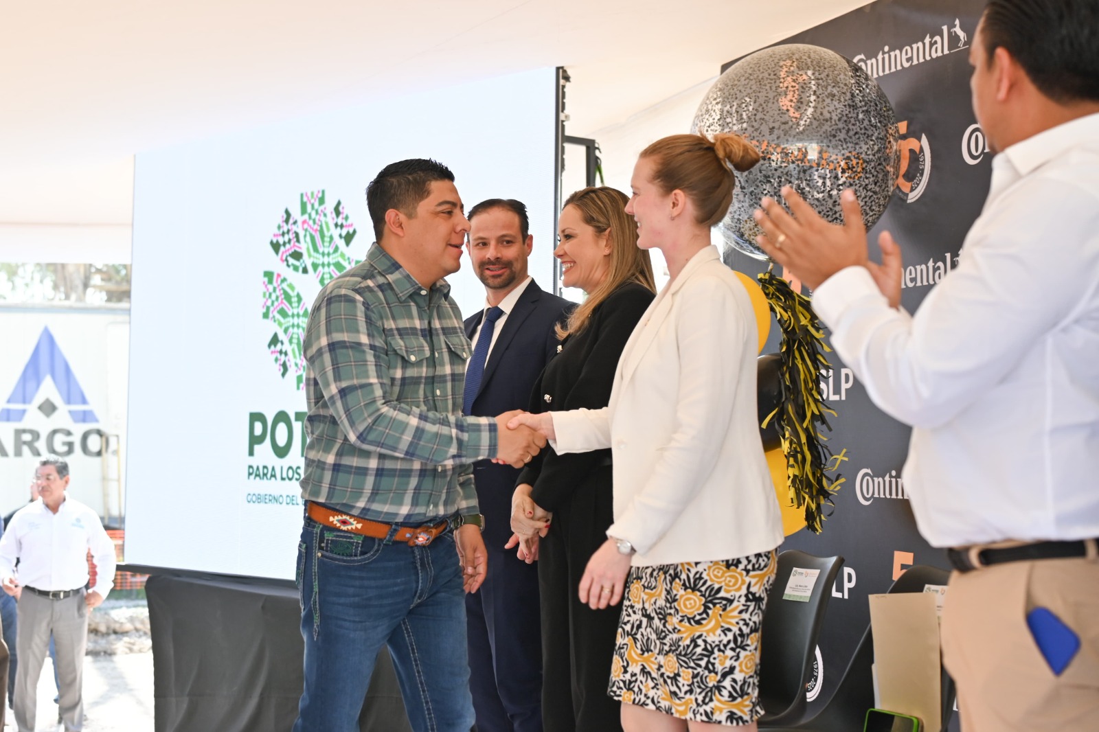 AGRADECE CONTINENTAL, RESPALDO DEL GOBIERNO ESTATAL PARA AMPLIACIÓN DE PLANTA