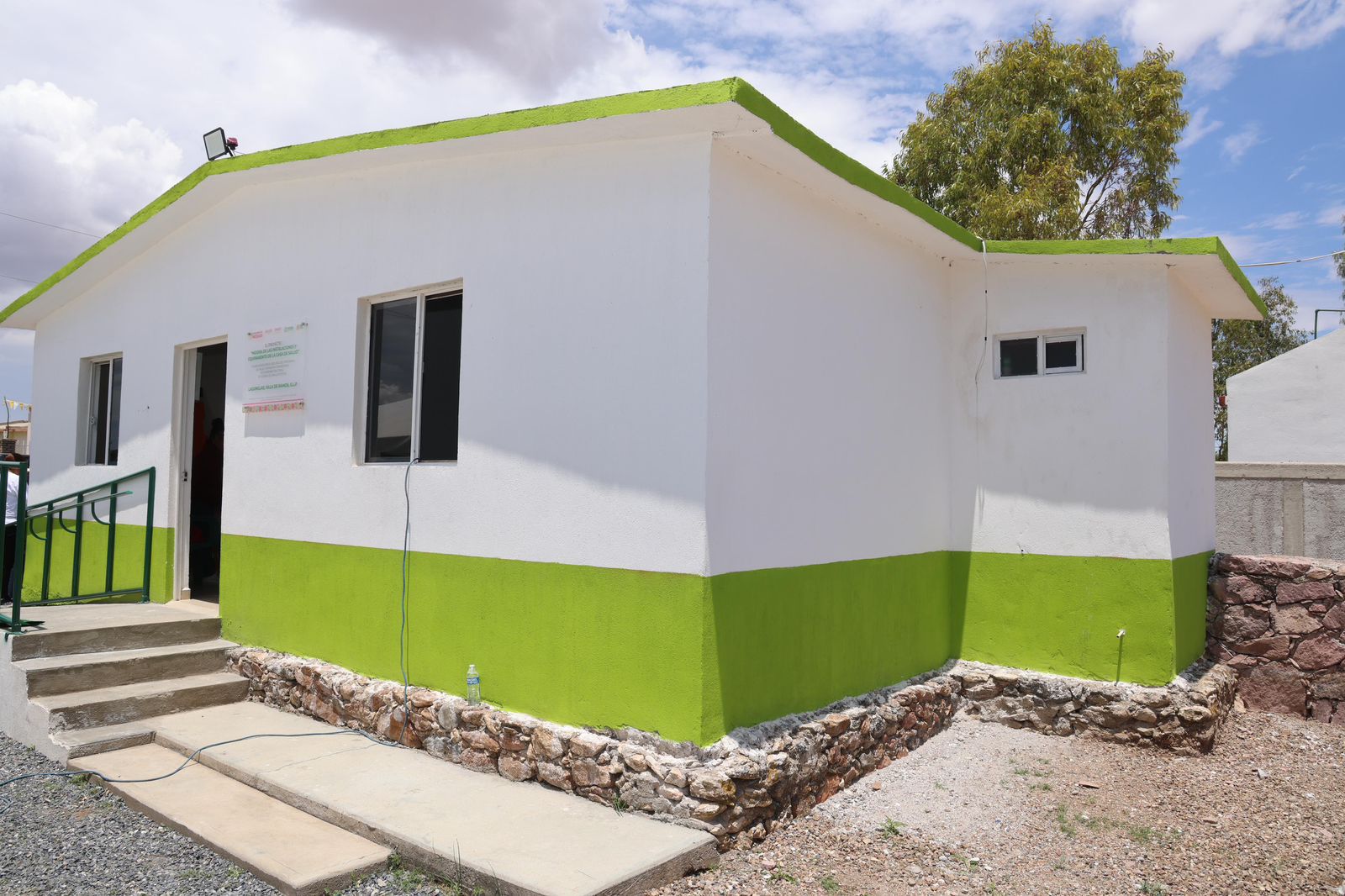 GOBIERNO DEL ESTADO  ENTREGA CASA DE SALUD EN VILLA DE RAMOS