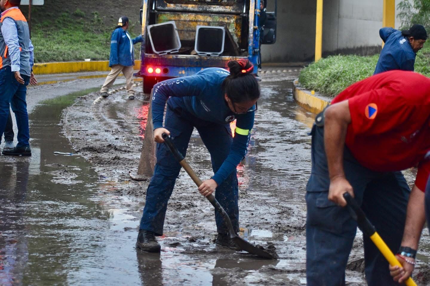 Reacción inmediata del Gobierno de la Capital para restablecer la movilidad de la ciudad